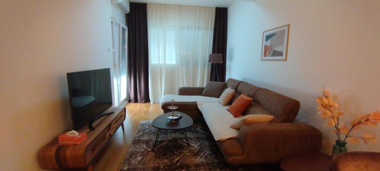 South Side Apartment Podgorica Exterior foto