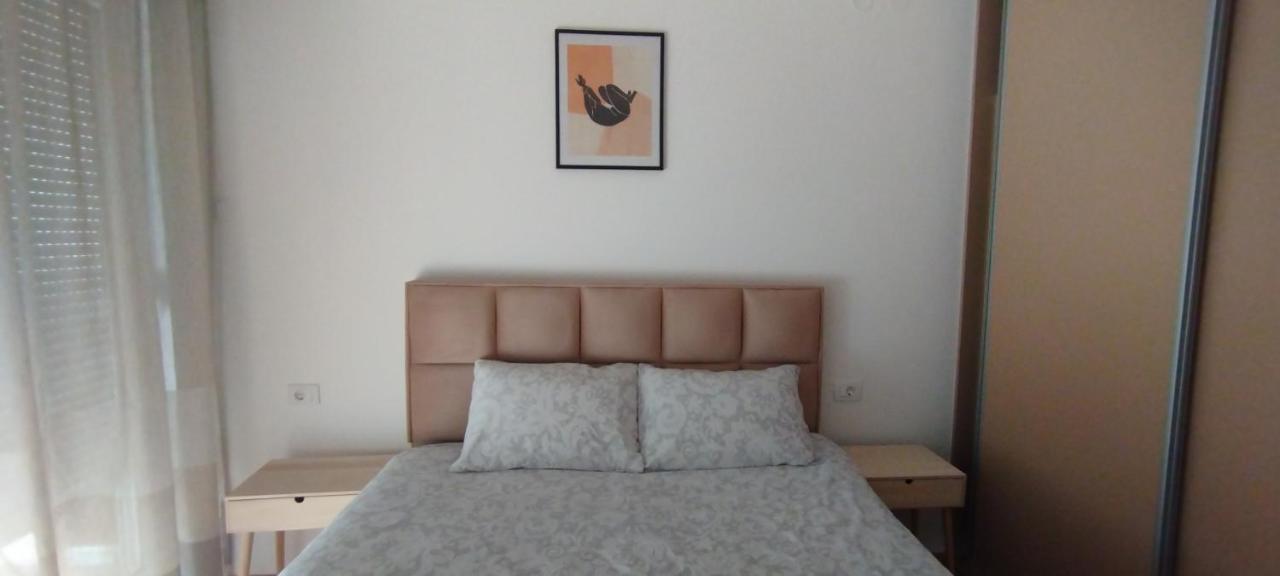 South Side Apartment Podgorica Exterior foto